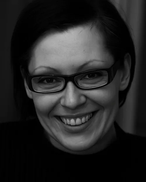 Silvia Bulgarelli, graphic designer, ritratto in studio